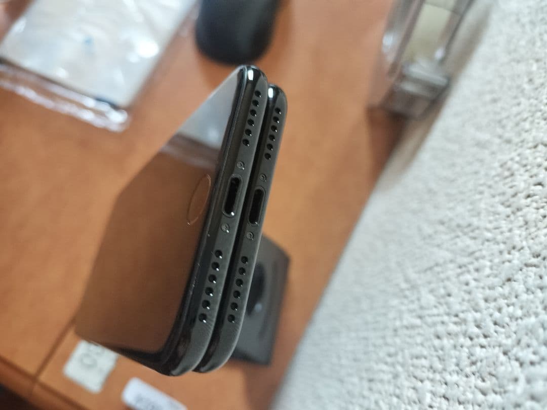 2台セットiPhone 7 128GB simフリーバッテリー96%&98%