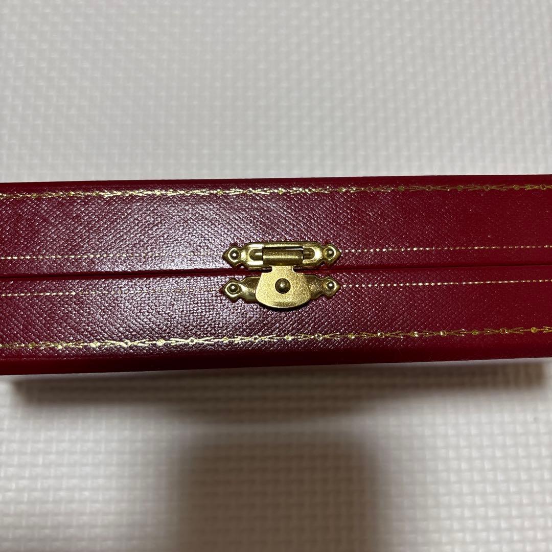 ラベンダー　Cartier ボールペン 黒 金色アクセント 専用ケース付き