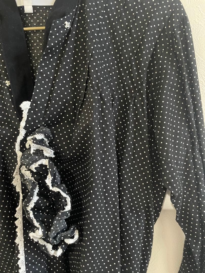 tao COMME des GARÇONS水玉模様 フリル付きブラウス