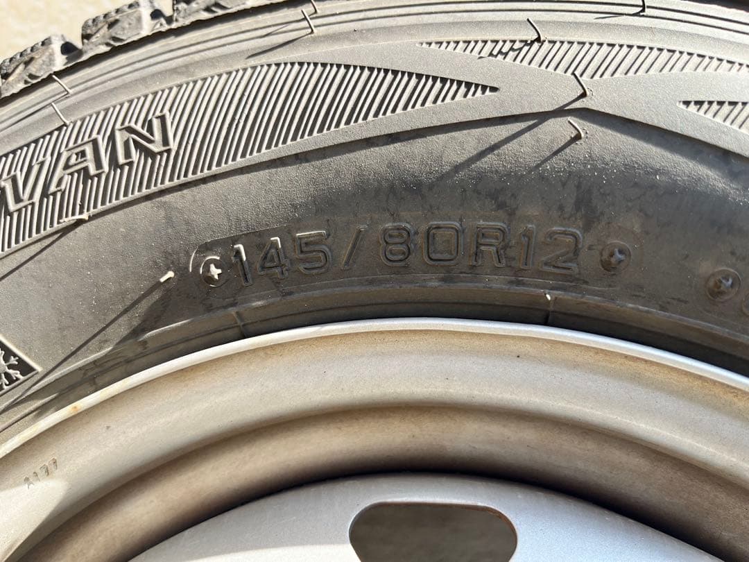 DUNLOP ウィンターマックス 12インチの冬用タイヤセット