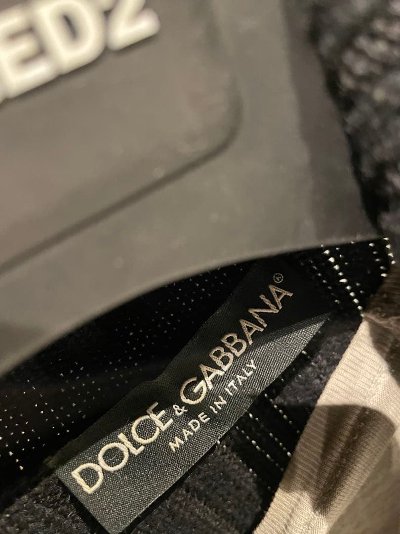 DOLCE&GABBANAドルチェ&ガッバーナ ニットカーディガン