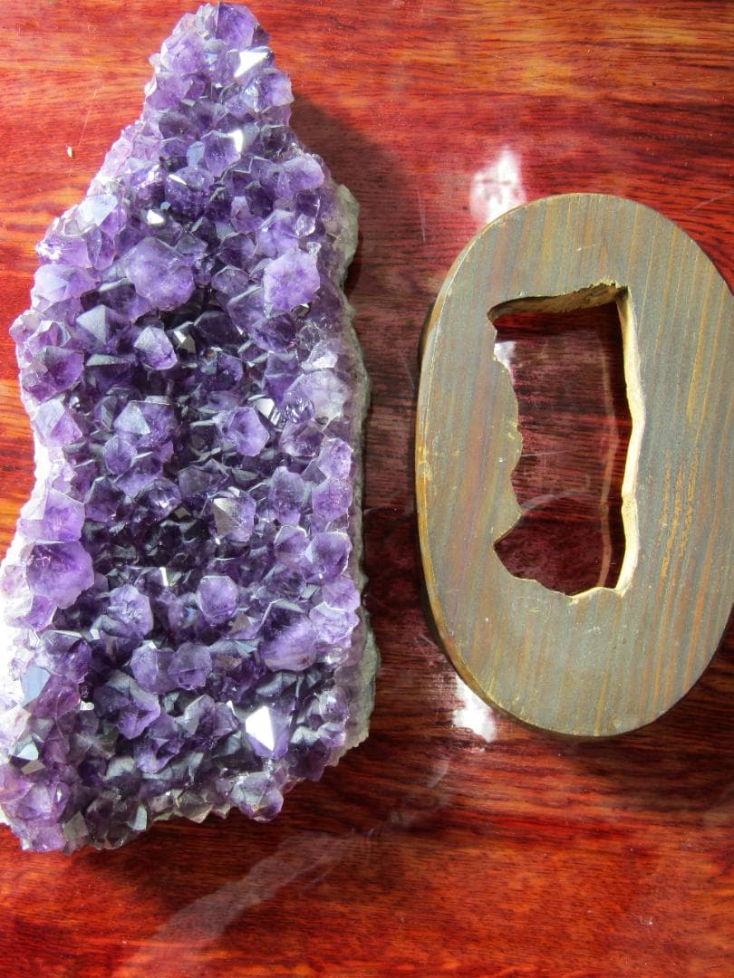 みつあんず　　　　アメジスト結晶 ドーム　置物 約30cm 高