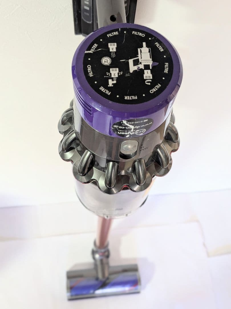 【60分稼働】ダイソン掃除機V10 スタンド(フロアドック)付き　⑪