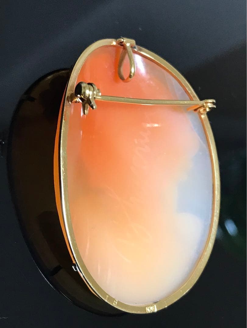 人気商品、激レアなk18作家のカメオ、ブローチ、トップ