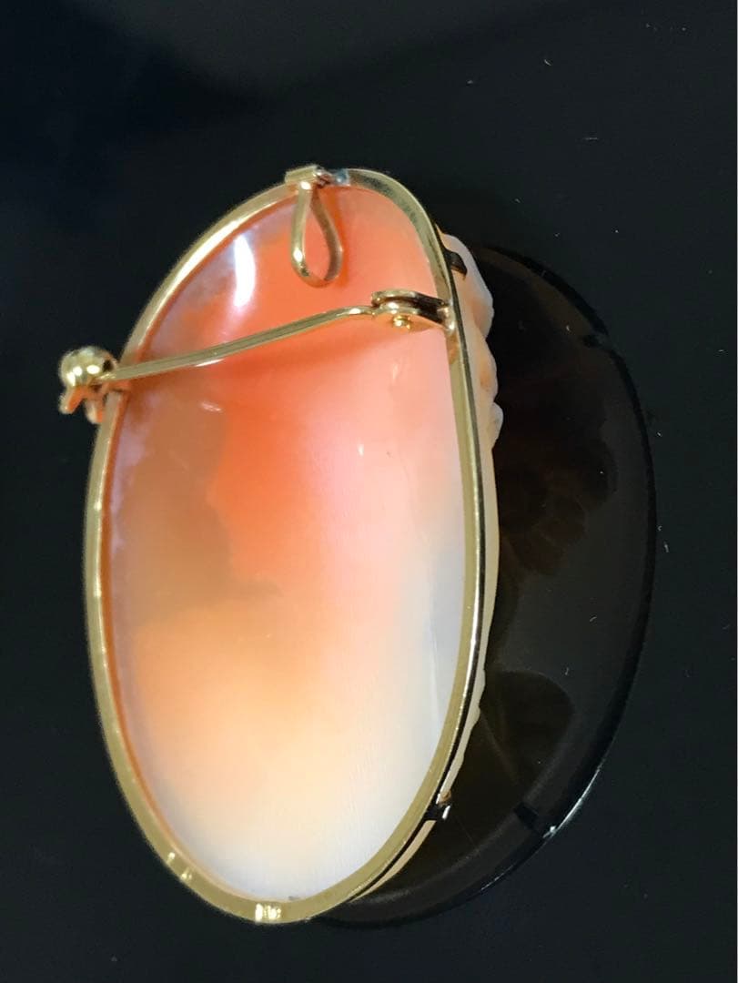 人気商品、激レアなk18作家のカメオ、ブローチ、トップ