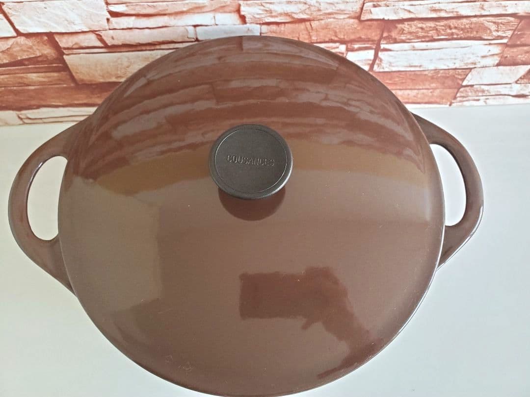 【希少品/幻セール】クーザンス　両手鍋　ダークブラウン　22cm