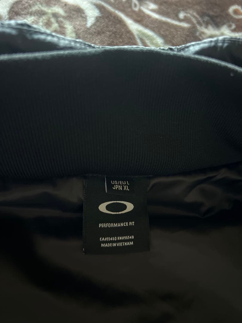 【レア美品】オークリー スカル ダウンベスト XL