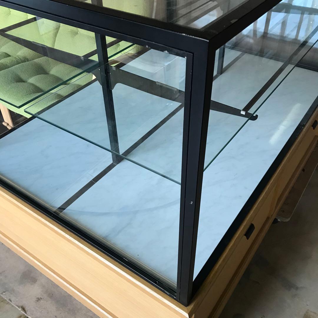 【引き取り/もしくは配達】オシャレ木目引き出し　店舗什器　棚　ディスプレイ