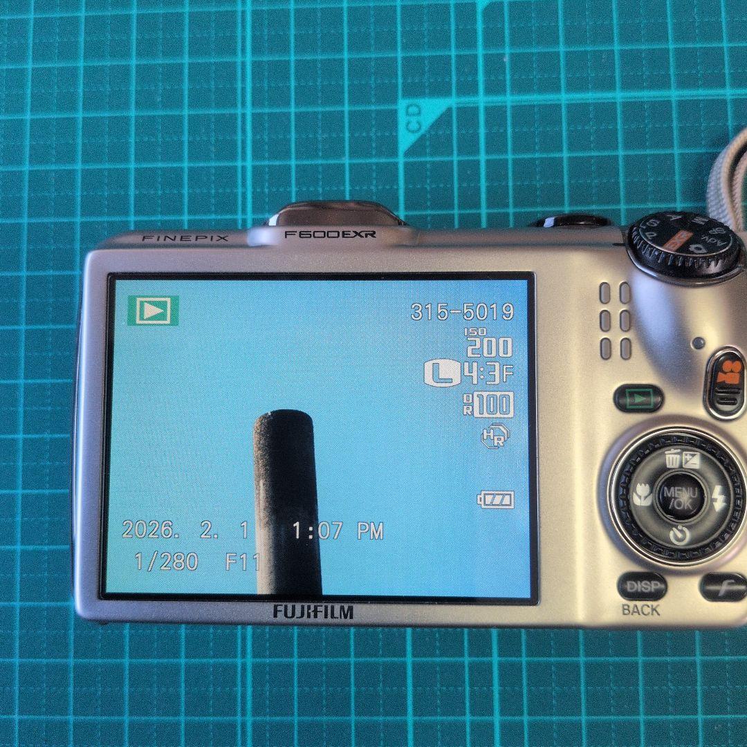 富士フイルム FinePix F600EXR