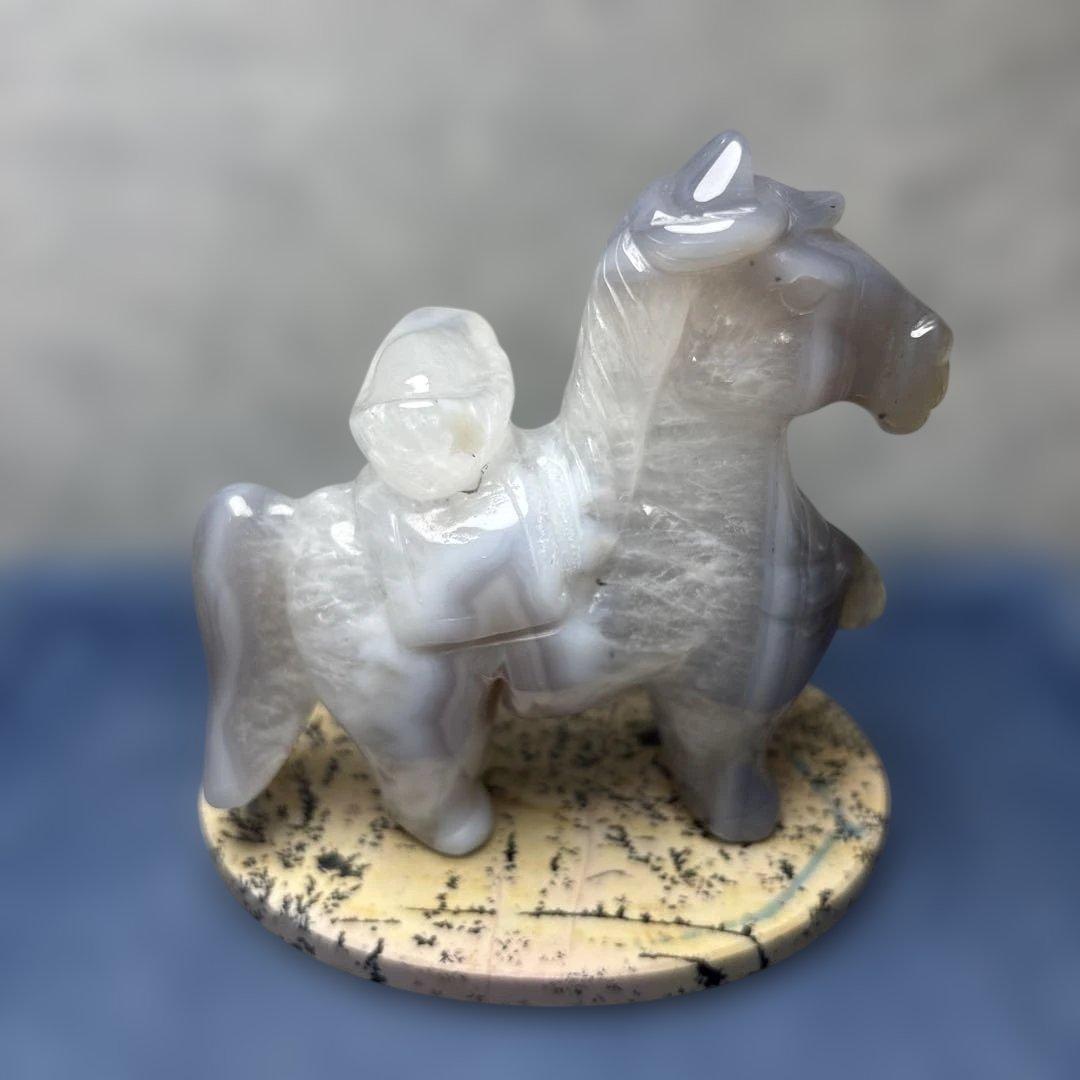 最高品質瑪瑙　馬の置き物　台付き　12-2