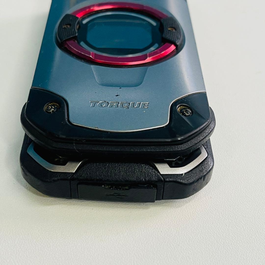 au TORQUE X01 折りたたみ式携帯電話 シルバー/ブラック