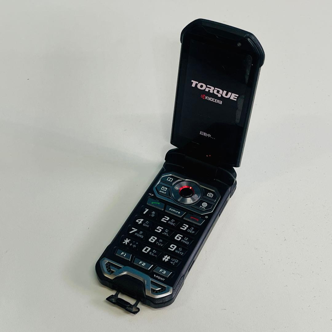 au TORQUE X01 折りたたみ式携帯電話 シルバー/ブラック