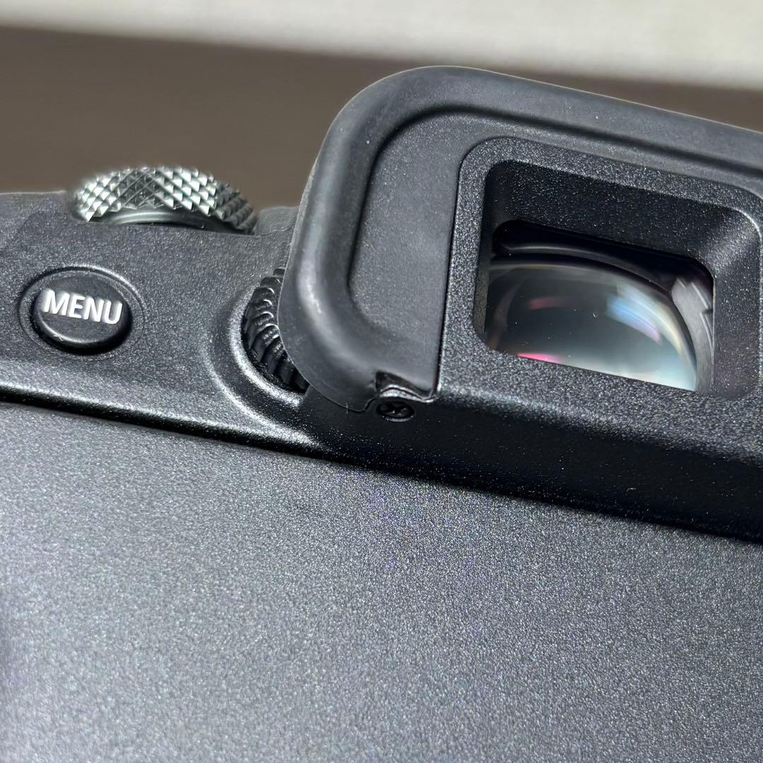 Canon EOS RP (保証付き)