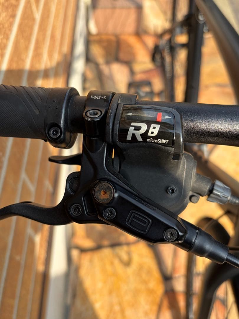 スペシャライズド　クロスバイクSirrus シラス　2.0 Ｌサイズ 2022年