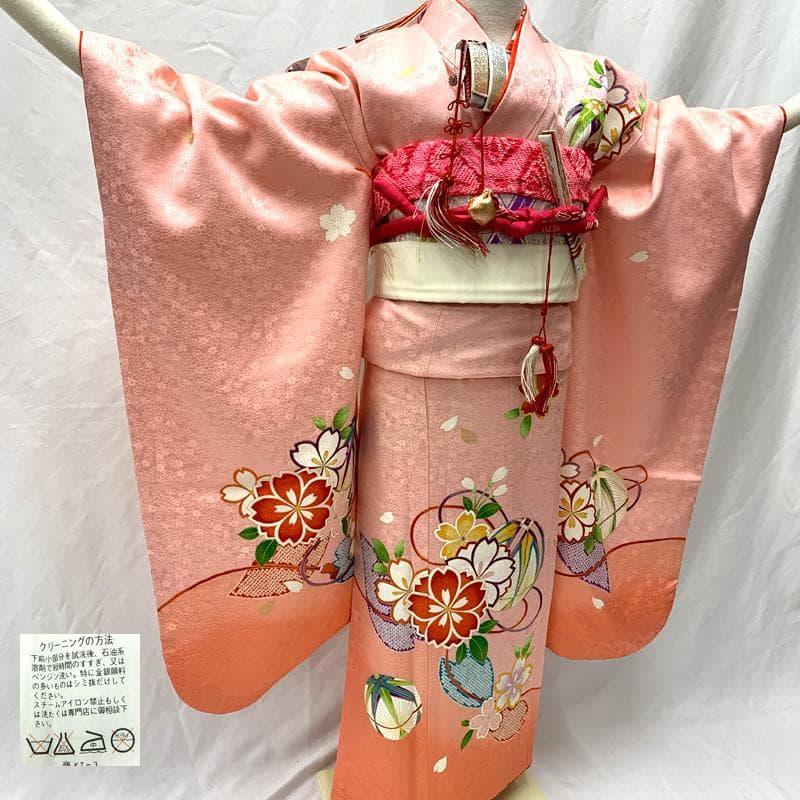 507ag51□七五三 七歳 女児 着物&袋帯＆長襦袢 金彩 毬 桜□状態良好