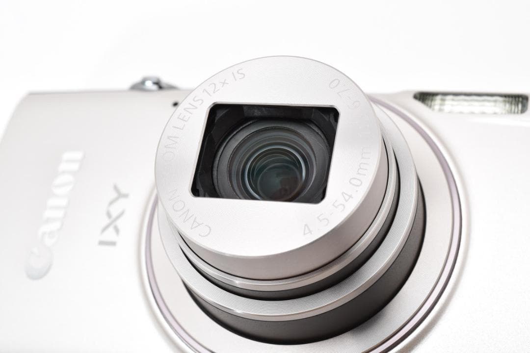 ■ 美品 ■ キヤノン　Canon IXY 650 シルバー 《元箱付属》