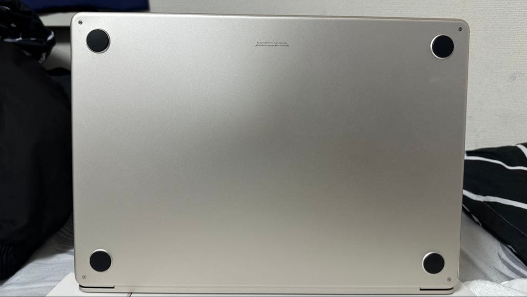 15インチMacBook Air M4チップ 16GB 256GB スターライト