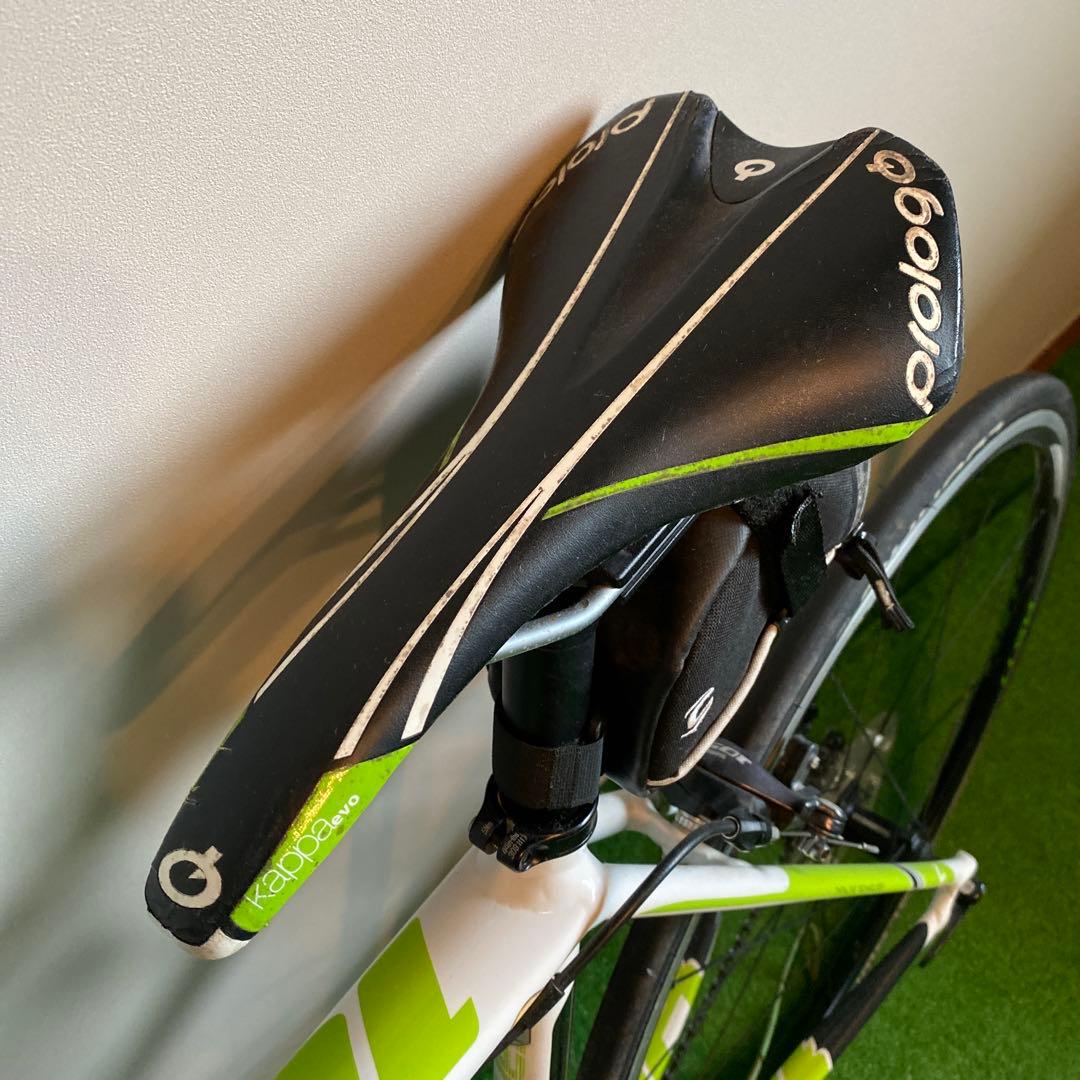 Cannondale ロードバイク ヘルメット・シューズ付き