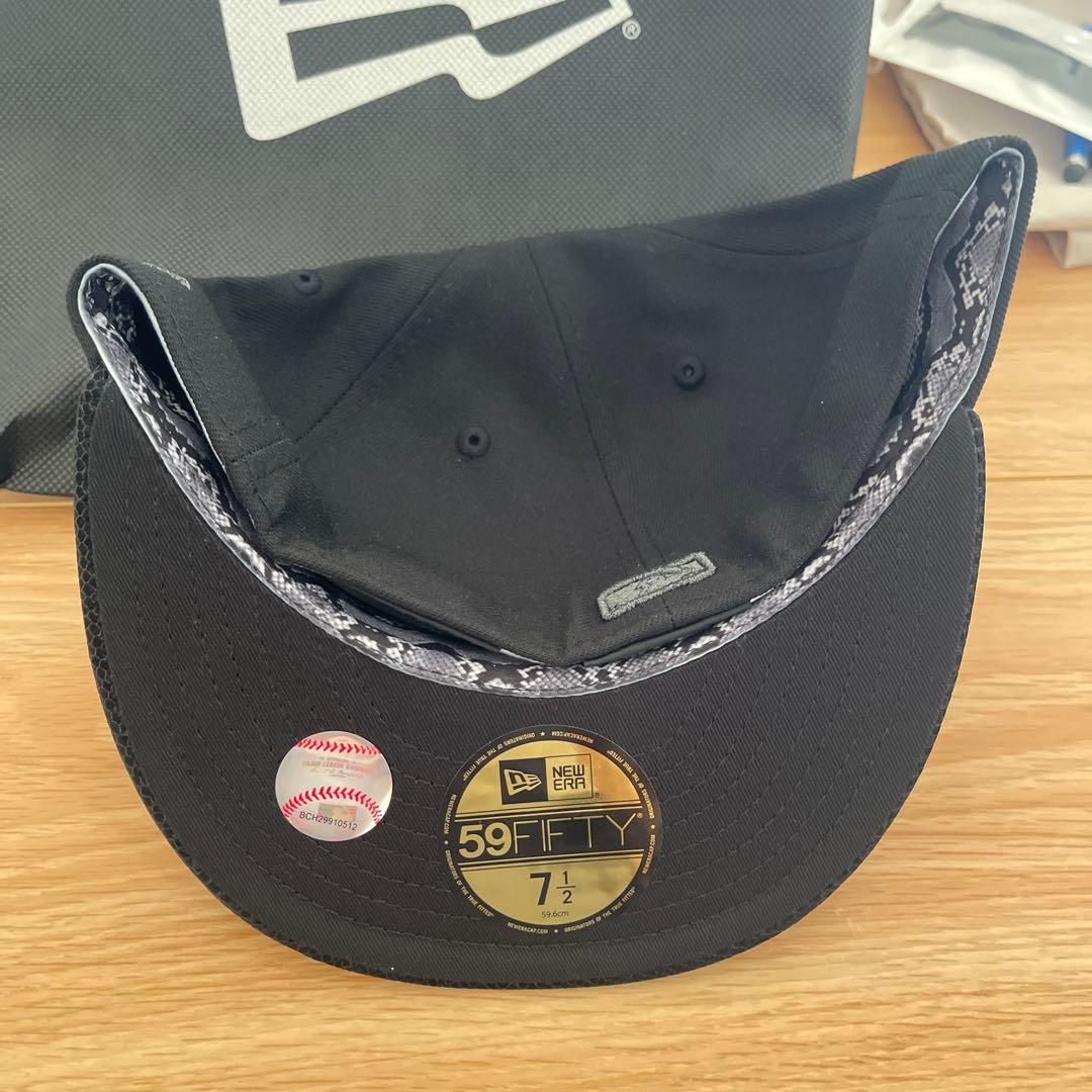 New Era ロサンゼルス・ドジャース 59FIFTY キャップ巳年限定モデル