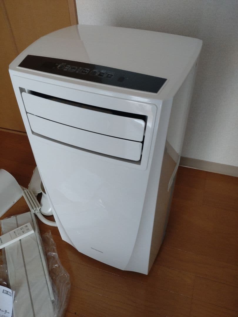 アイリスオーヤマ　ポータブルエアコン　IPC_221N