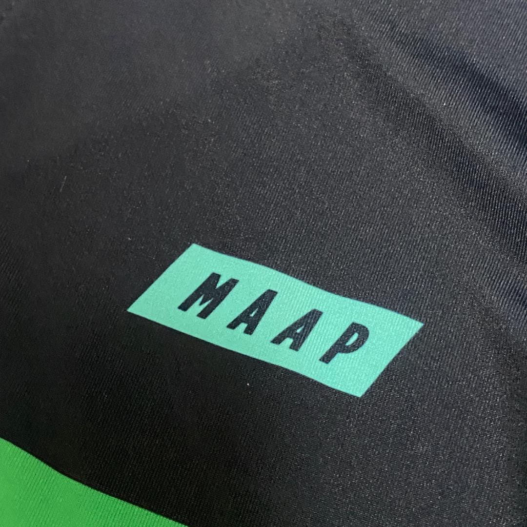 【美品】 サイクルジャージ M マルチカラー イタリア製