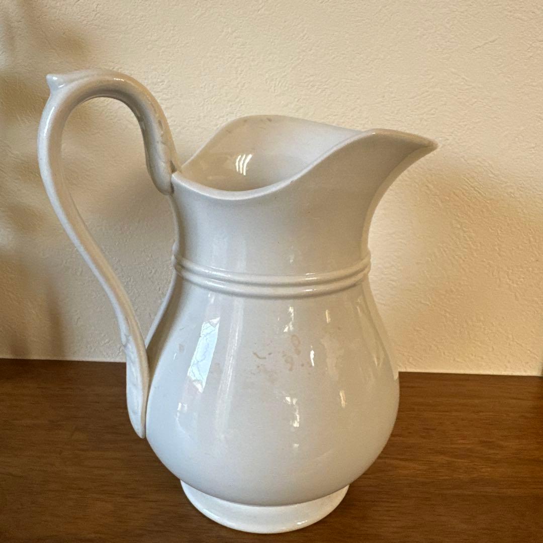 フランス陶磁器　水差し　ピッチャー　花瓶　アンティーク　ホワイト
