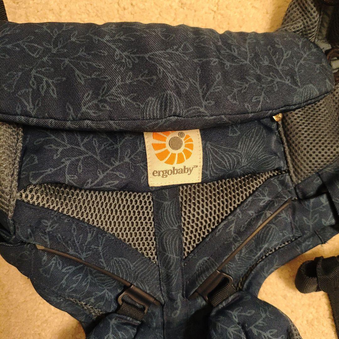 ergobaby エルゴ　オムニ　OMNI 360 クールエア　メッシュ　花柄
