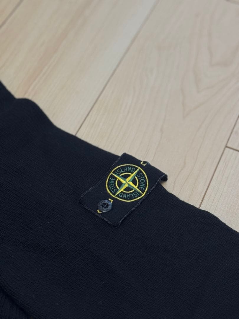 【えーけー様】Stone  黒 クルーネックニット