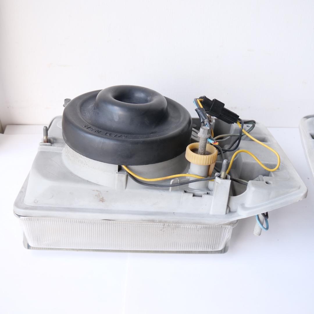 FIAT フィアットパンダ　純正　141 左側通行用　ヘッドライト左右セット