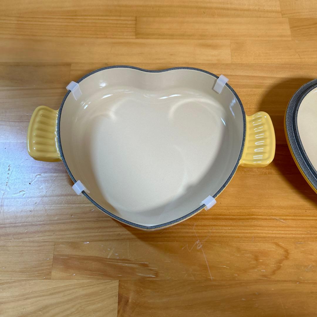ルクルーゼ　ダムールディッシュ　ハート　ハート型鍋　浅鍋　両手鍋　ハニー