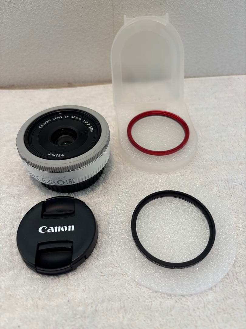 【美品】キャノンEF40mmf2.8STM ホワイト プロテクター赤.黒付き