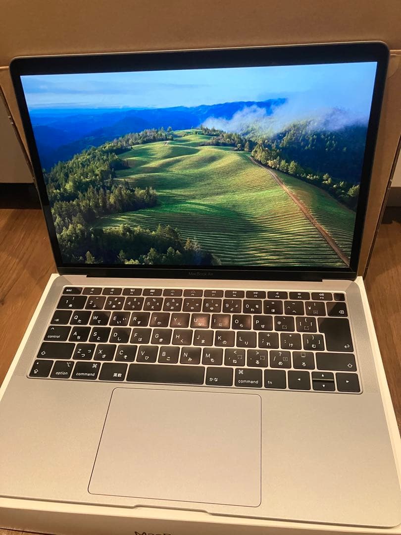 【美品】Apple MacBook Air 13インチ 日本語キーボード