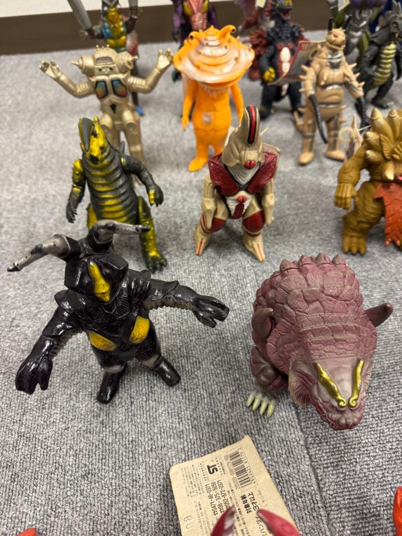 特撮ソフビ大量　約50体 まとめ売り　ソフビ　フィギュア　ゴジラ　ウルトラ怪獣