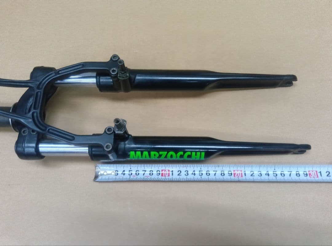 MARZOCCHI サスペンション MX100
