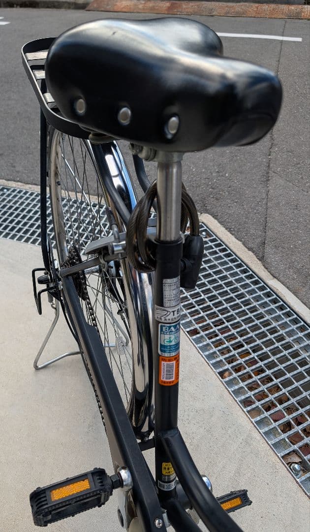 ブリヂストンNOLKOG R6 点灯虫 27型 外装6段変速 T.Xクロツヤケシ