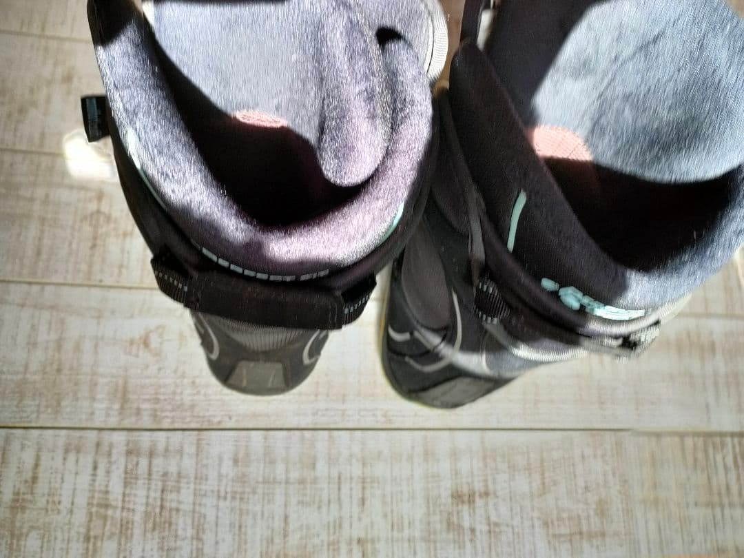 headボアブラック スノーボードブーツ ダイヤル式