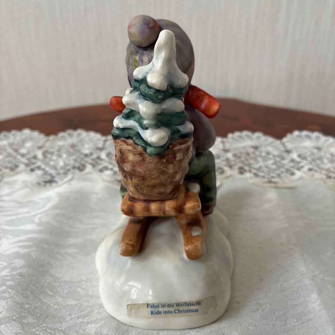 フンメル人形　「クリスマスに乗る」ドイツ・ゲーベル