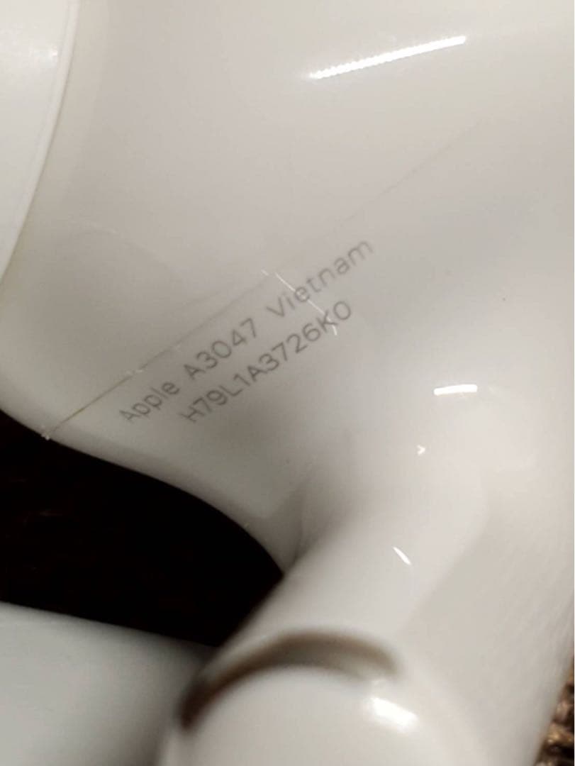 右耳 Apple AirPods Pro 第2世代 正規品 片耳511