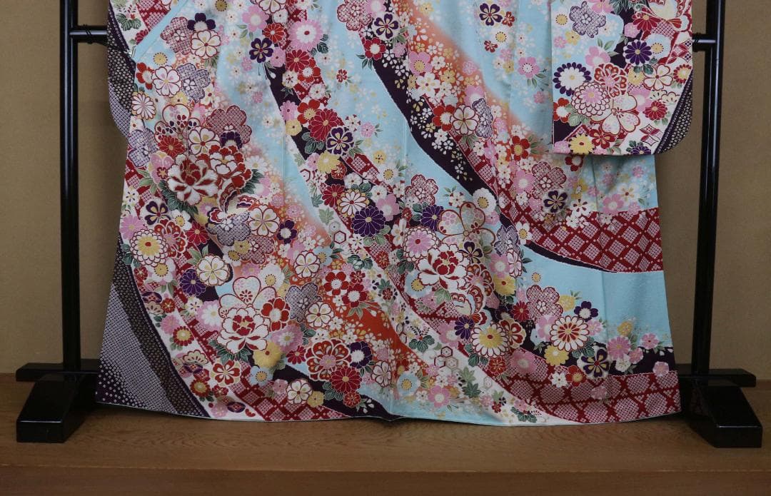 ブルー振袖（正絹）・六通袋帯（正絹）・長襦袢（合繊）三点セット 【美品】Sサイズ