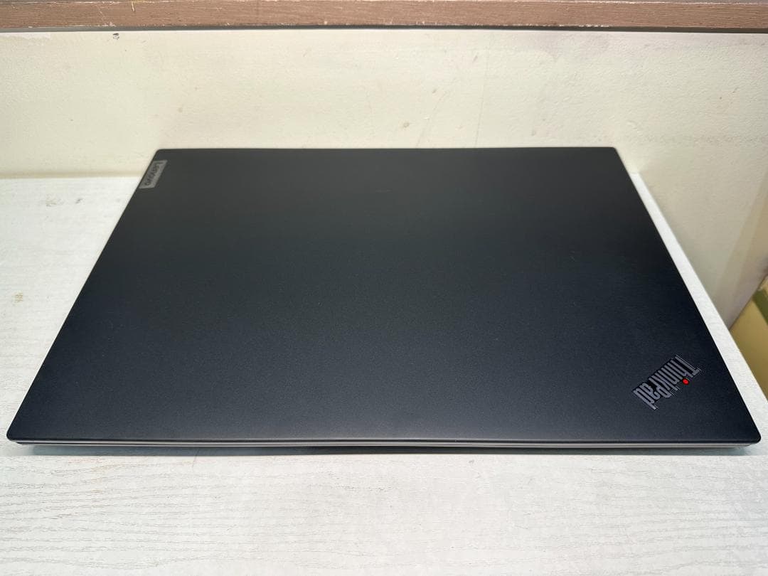 Windowsノート本体 Lenovo ThinkPad T16 G1 R5 6650U 16G 512G