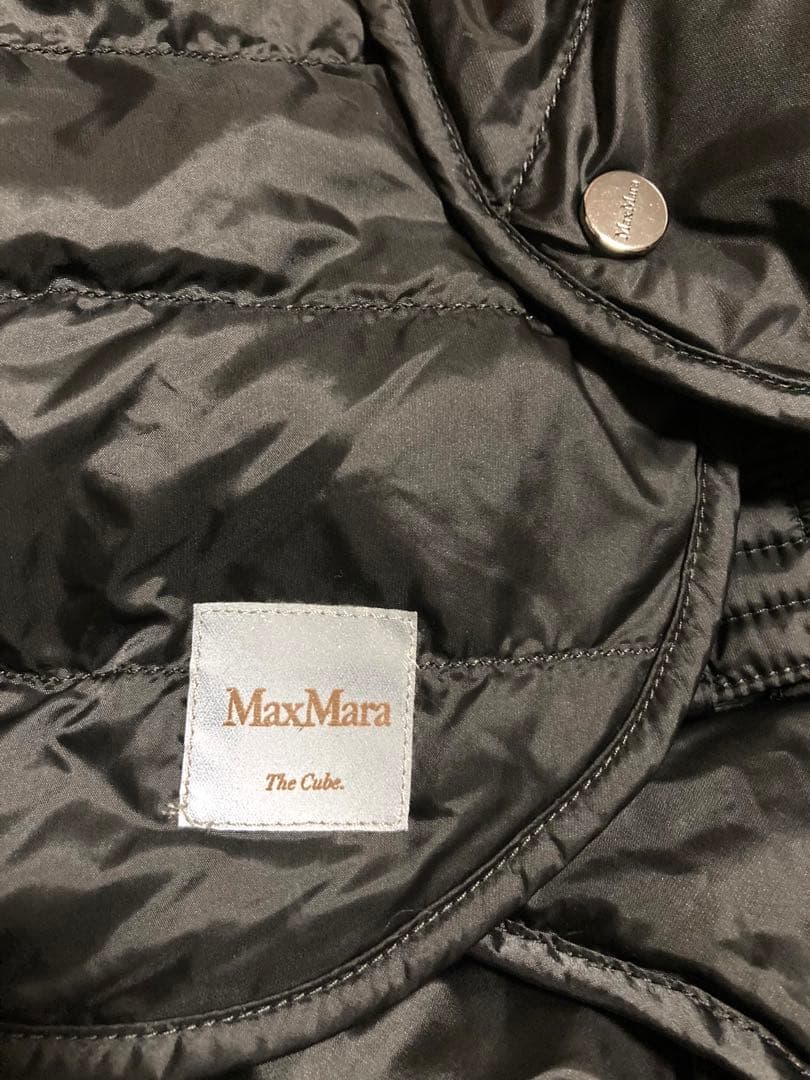 MaxMara THE CUBE テクニカルキャンバスフーディケープS