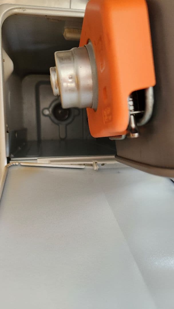 19年製 石油ファンヒーター ホワイト デジタル操作004