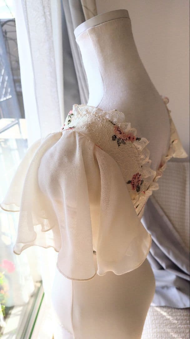 (再販)Ｓ～Ｍ／秘密の花園に咲く可憐なピンク薔薇が可愛いアイボリー娘役レオタード