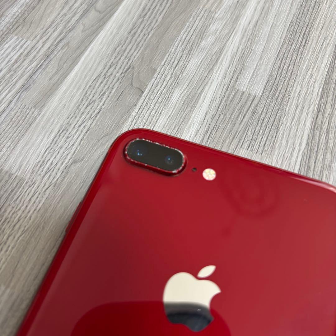 iPhone8 Plus レッド