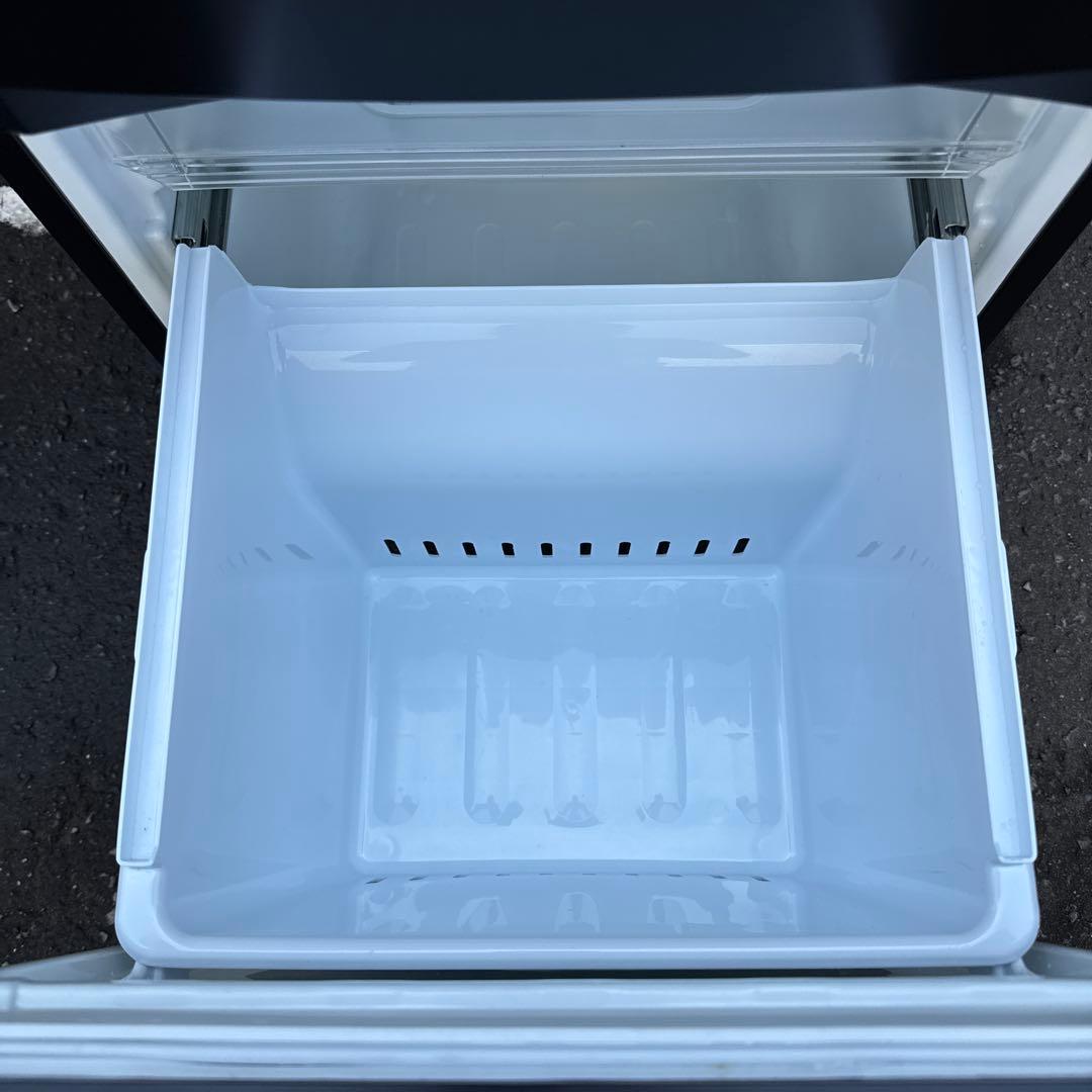 TOSHIBA 東芝　2ドア冷蔵庫 ブラック　GR-U15BS 2023年式