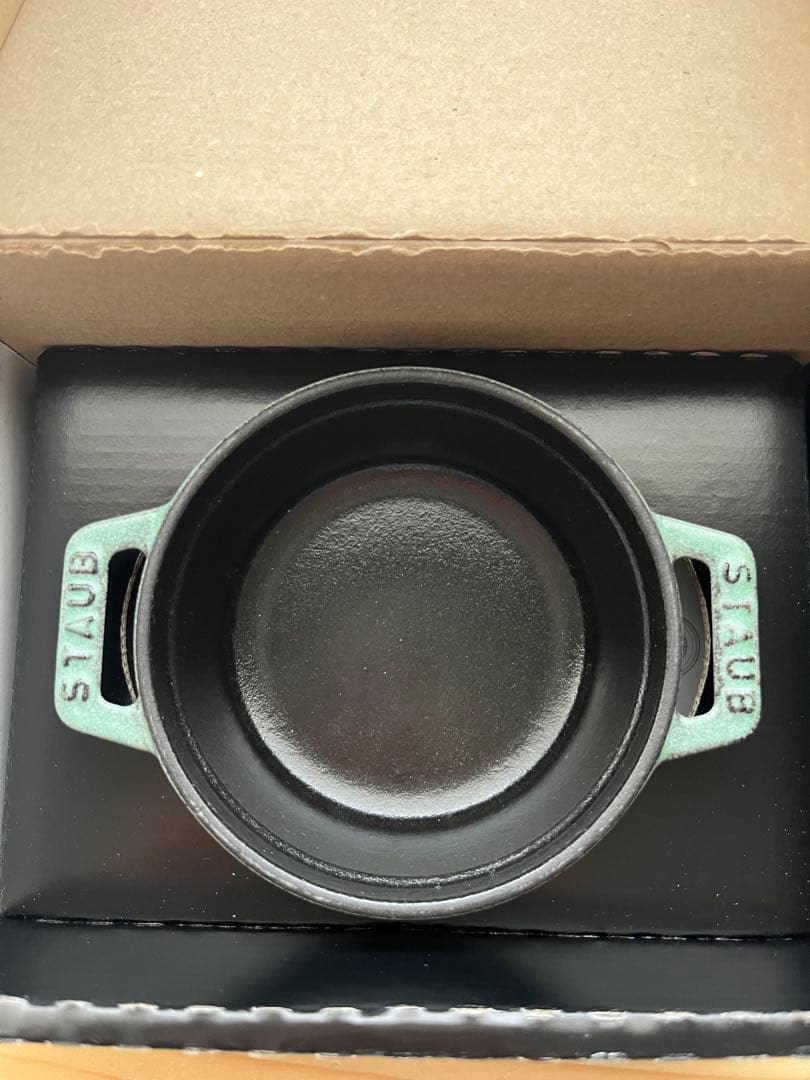 【新品】【廃盤】staub 10cm セージグリーン ストウブ