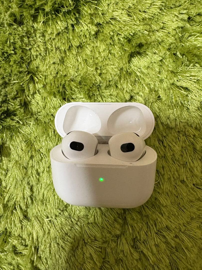 Lightning AirPods（第3世代）