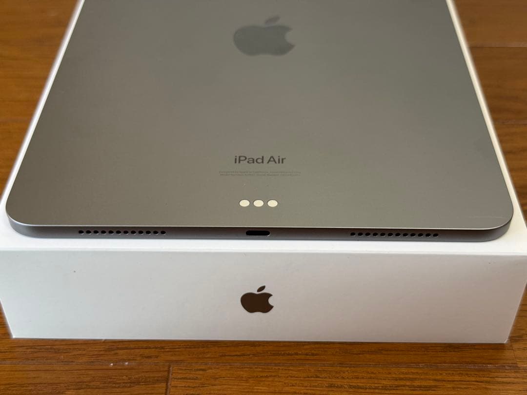 【美品】iPad Air 第6世代 11インチ M2 Wi-Fi 256GB