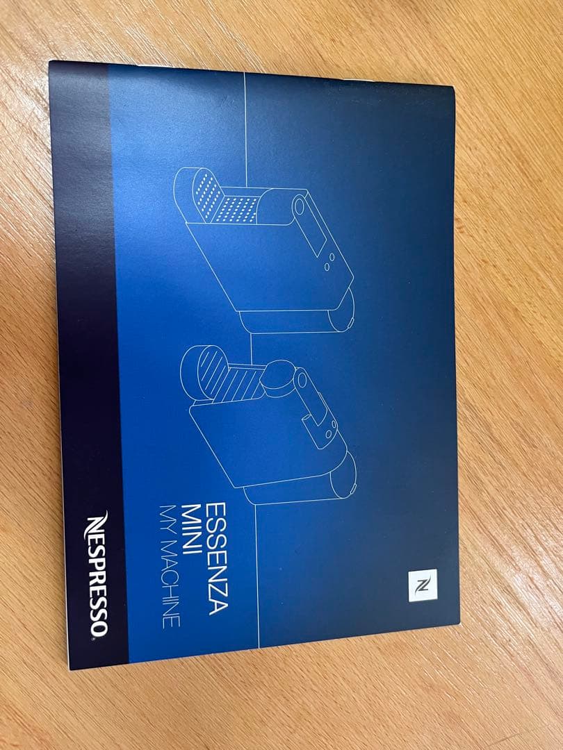 Nespresso ネスプレッソセンサミニ　黒　24年製