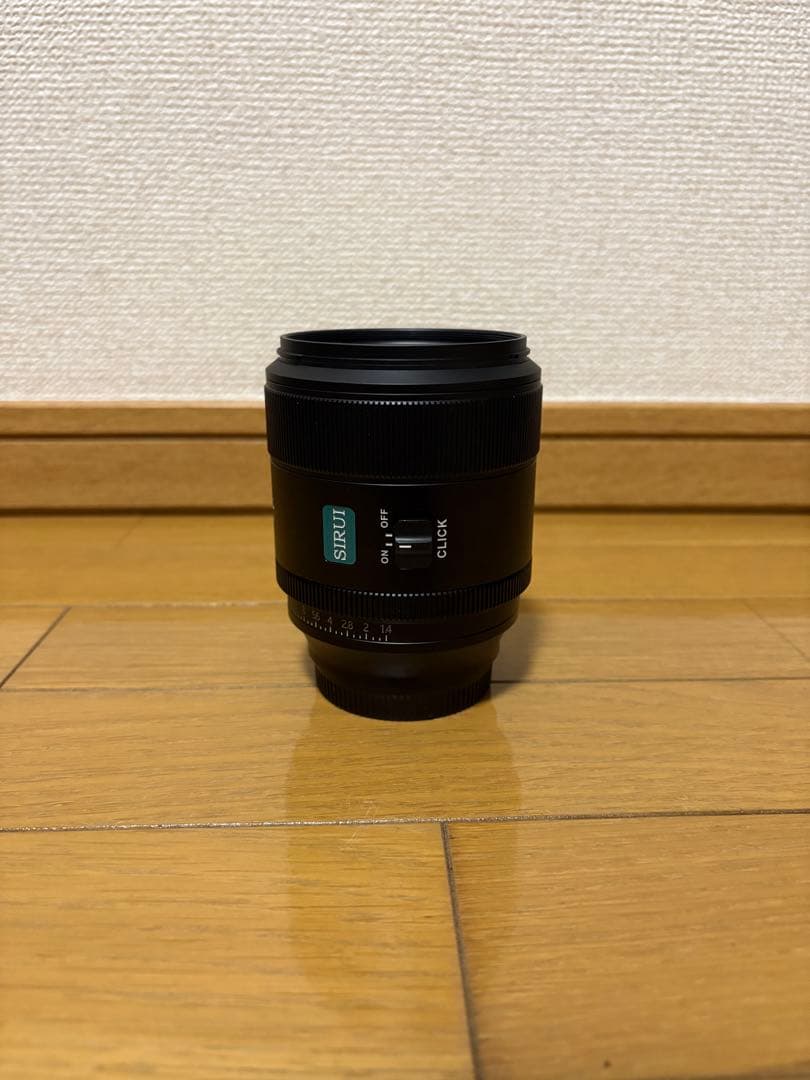 Aurora 85mm F1.4 レンズ